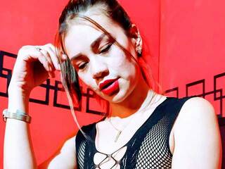 Эротикалық бейне чат MarcelMoans