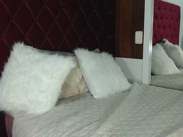 Трансляцияның скриншоттары MarthaSelf