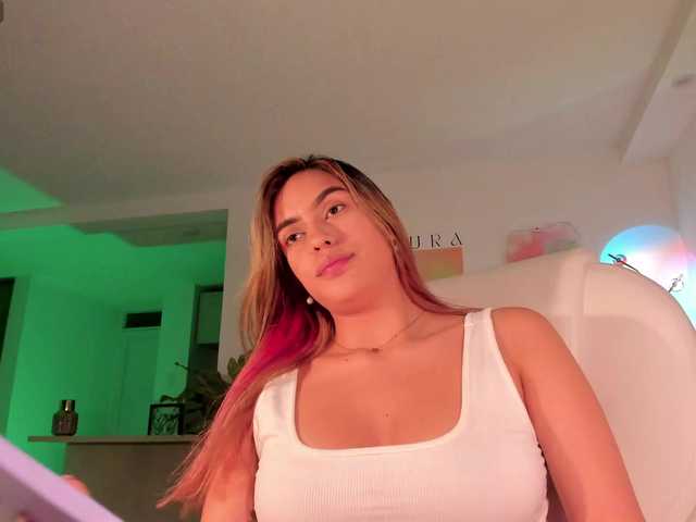 Трансляцияның скриншоттары MayaRivera