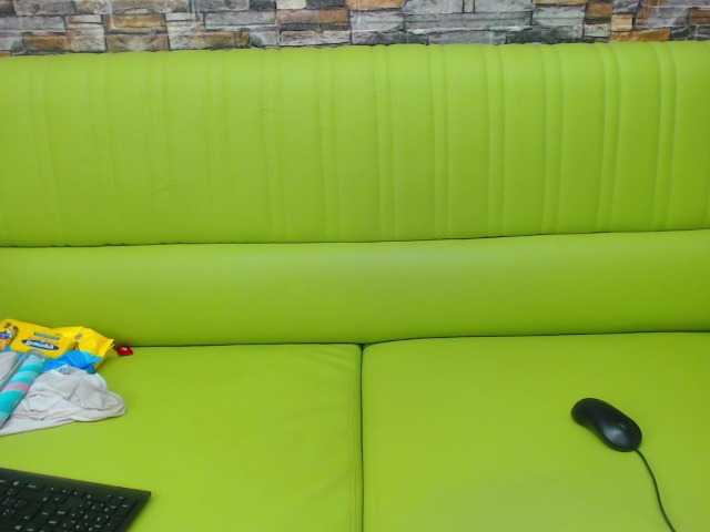 Трансляцияның скриншоттары megaanfox