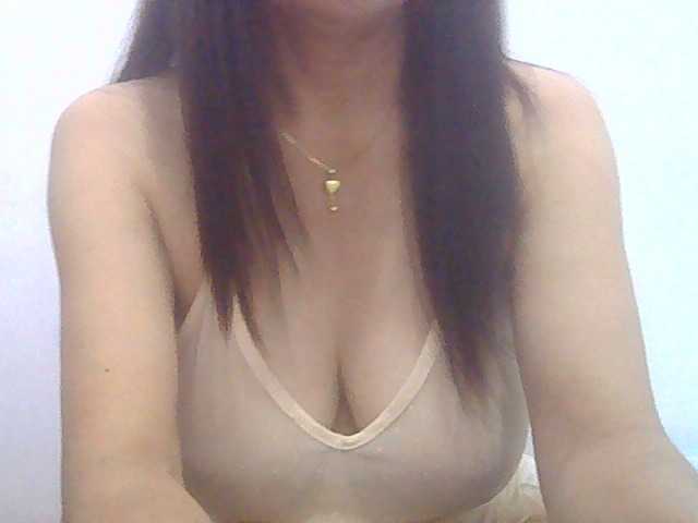 Трансляцияның скриншоттары melon2love4u