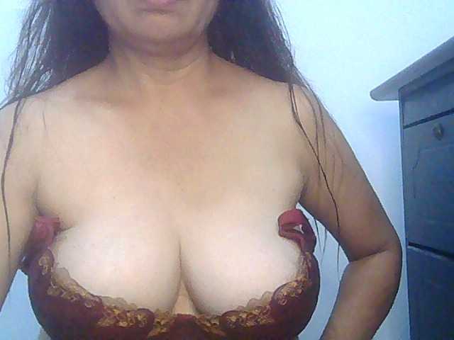 Трансляцияның скриншоттары melon2love4u