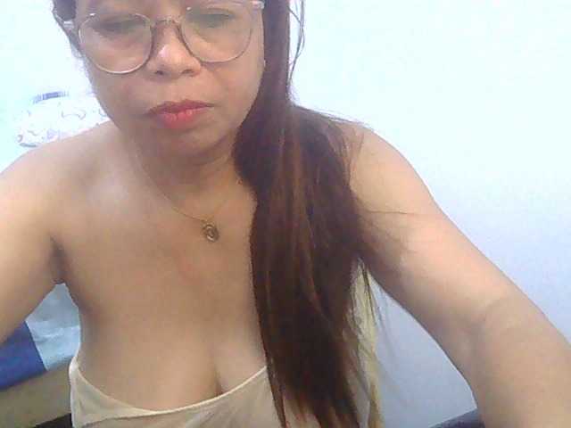 Трансляцияның скриншоттары melon2love4u