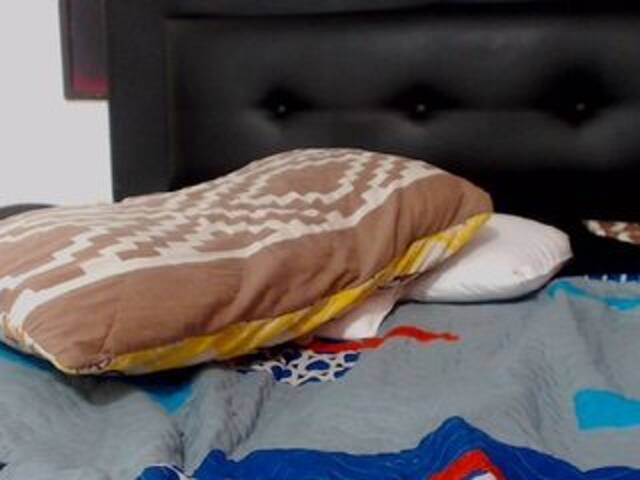 Трансляцияның скриншоттары blackmio88