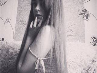 Эротикалық бейне чат MolliMow