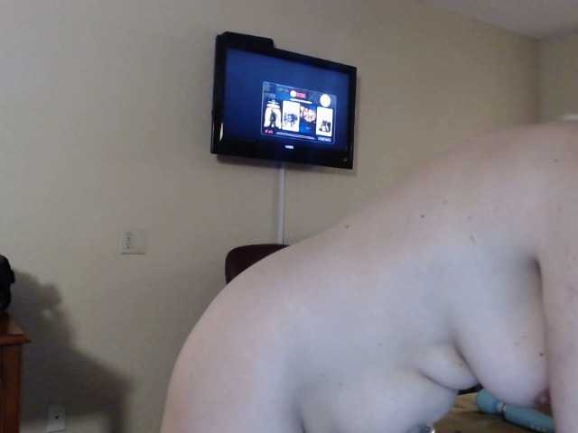 Трансляцияның скриншоттары Msoliviawilde