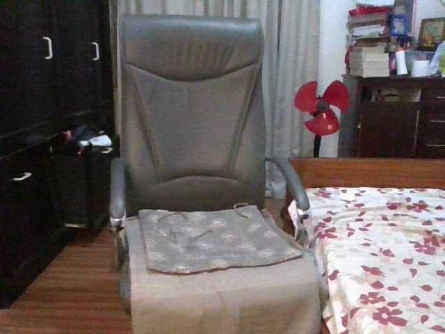 Трансляцияның скриншоттары KettyAsian