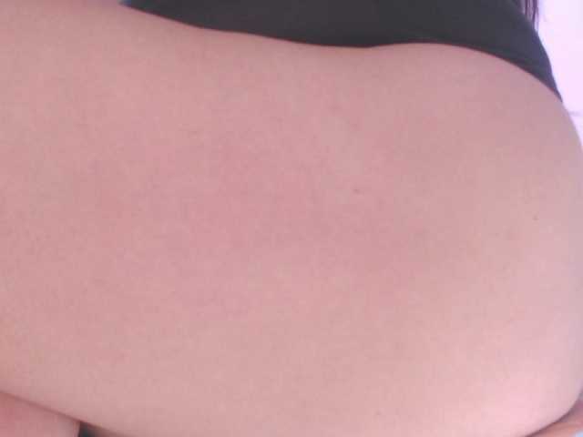 Трансляцияның скриншоттары NicolTamara