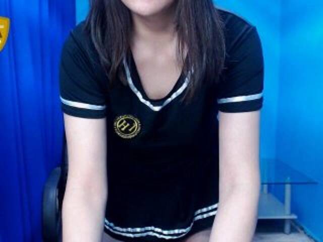 Трансляцияның скриншоттары OlivaSlade