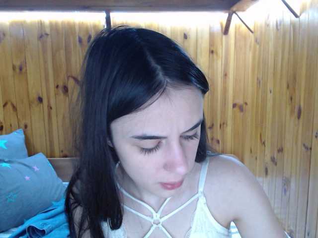 Трансляцияның скриншоттары Olive-Darr