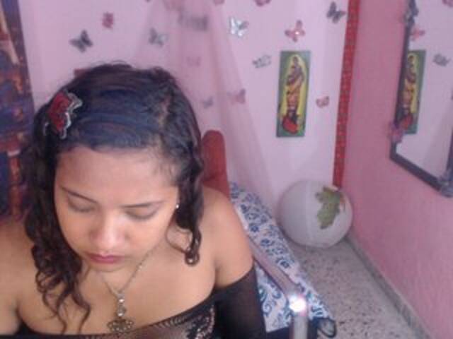 Трансляцияның скриншоттары petitsweeter