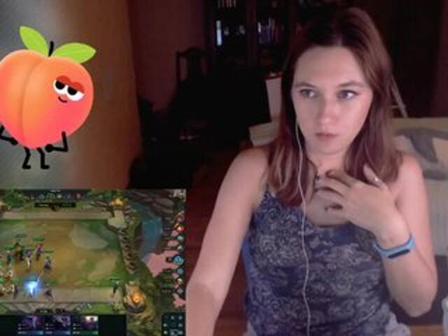 Трансляцияның скриншоттары PlushkaNyashk