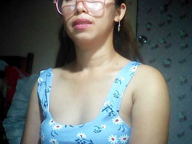 Трансляцияның скриншоттары putspermsonme