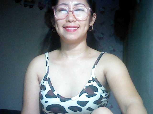 Трансляцияның скриншоттары putspermsonme