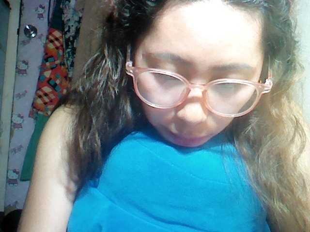 Трансляцияның скриншоттары putspermsonme