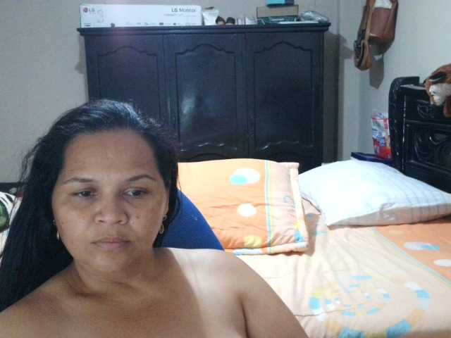 Трансляцияның скриншоттары QueenNight