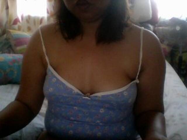 Трансляцияның скриншоттары QueenVitoria