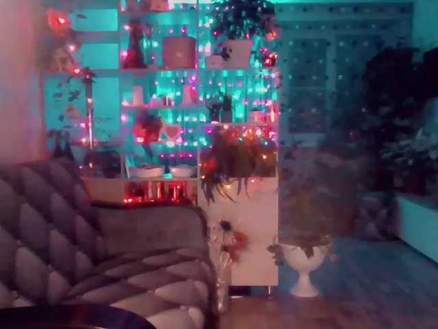 Трансляцияның скриншоттары RealWorker