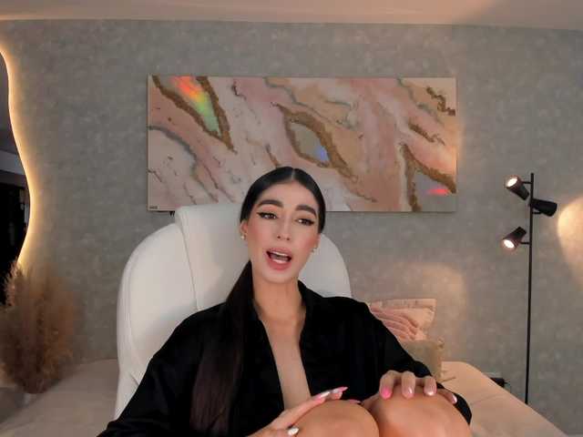 Трансляцияның скриншоттары RebeccaBaxter