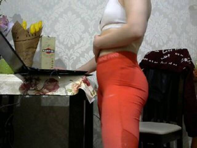 Трансляцияның скриншоттары Rigirl