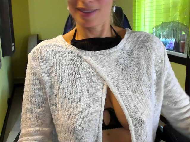 Трансляцияның скриншоттары R_O_C_S_I