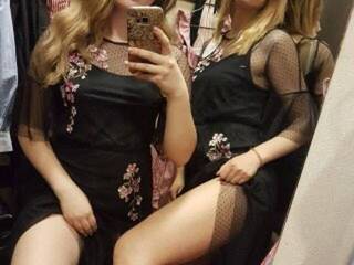 Эротикалық бейне чат roxy-foxy15