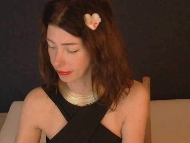 Трансляцияның скриншоттары WhiteQueen888