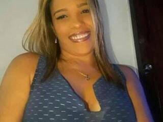 Эротикалық бейне чат samanta203