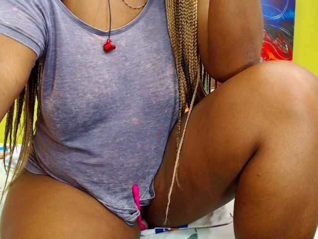 Трансляцияның скриншоттары AnaBombo