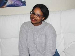 Эротикалық бейне чат ShareUEmotion