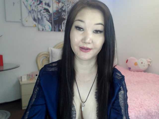 Трансляцияның скриншоттары shellymoon