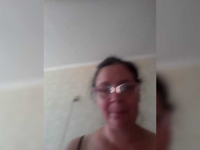 Трансляцияның скриншоттары SidaCowherd