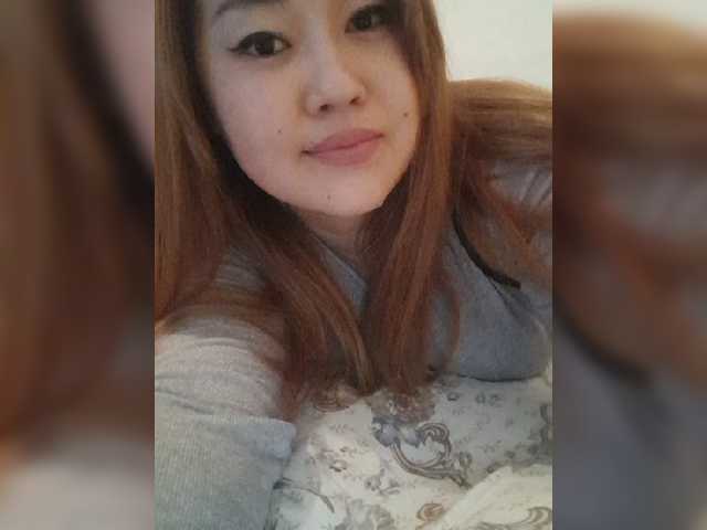 Трансляцияның скриншоттары SimaOhNight