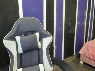 Эротикалық бейне чат Skarleth018