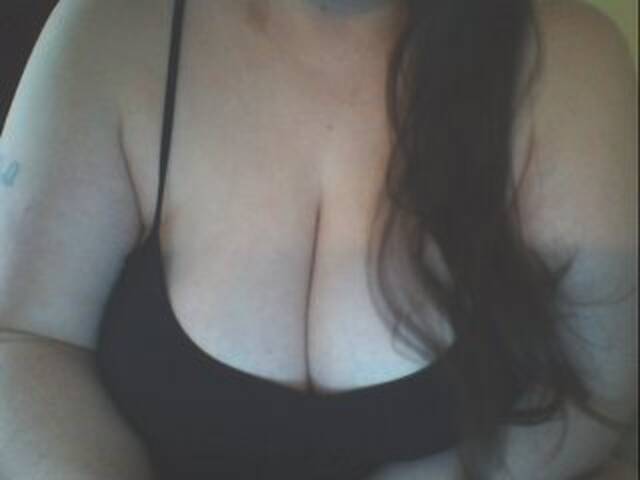 Трансляцияның скриншоттары So-Thick