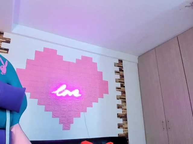 Трансляцияның скриншоттары sofia-lopez40