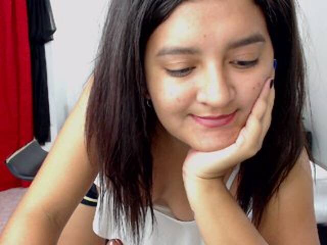 Трансляцияның скриншоттары SofiaCastro19