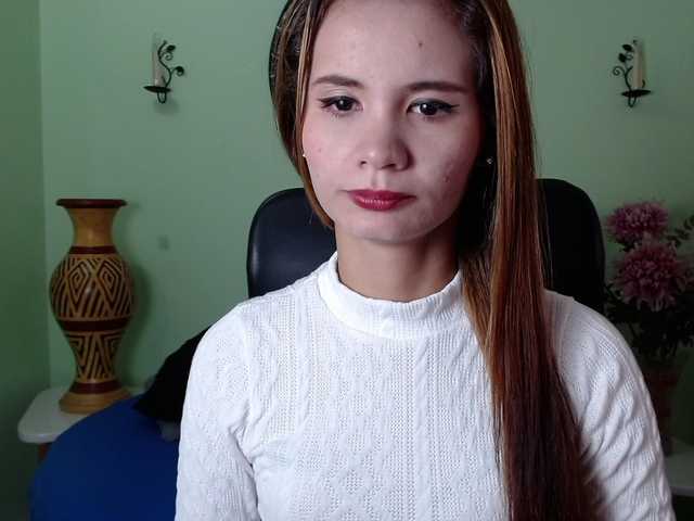 Трансляцияның скриншоттары SofiaFranco