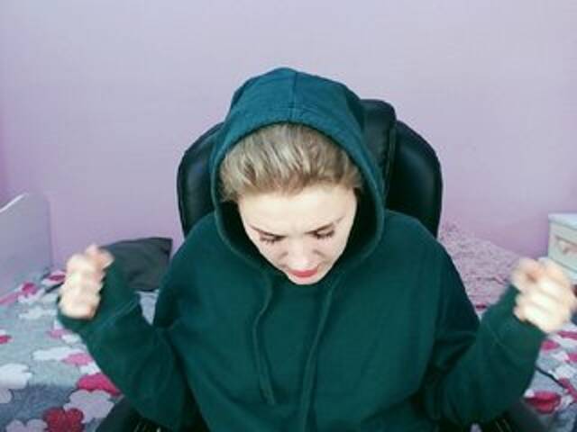 Трансляцияның скриншоттары SofiDiamond