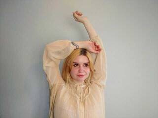 Эротикалық бейне чат SofieTucker