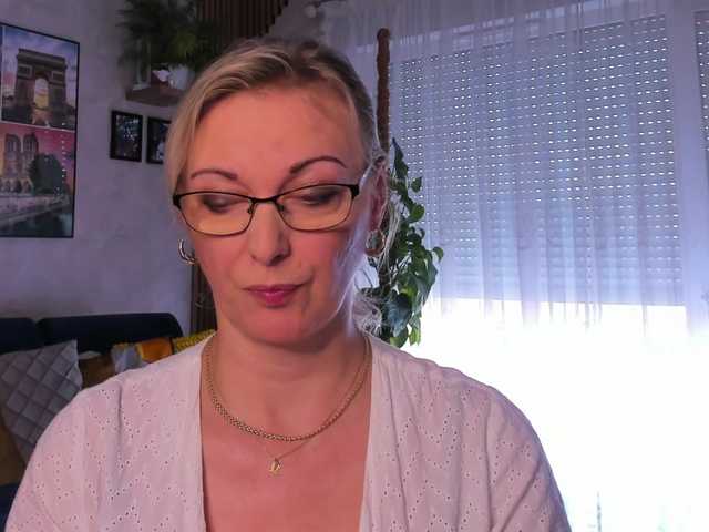 Трансляцияның скриншоттары SoftVANESSA