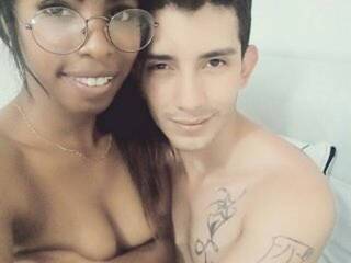 Эротикалық бейне чат SophiexxJames