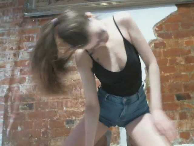 Трансляцияның скриншоттары SpaceYennefer