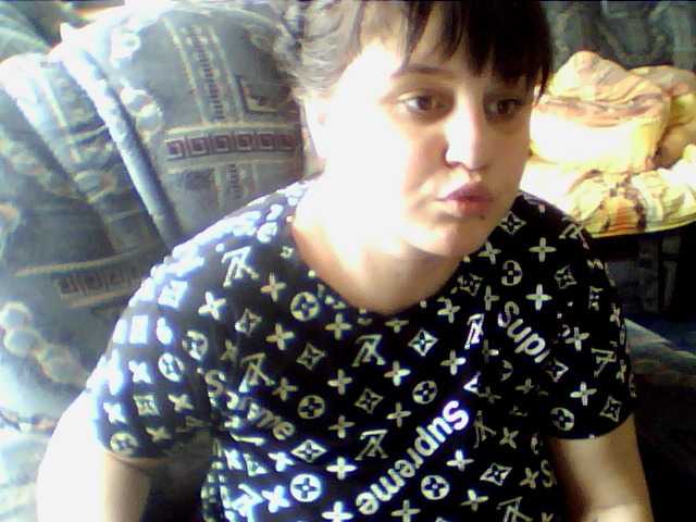 Трансляцияның скриншоттары SparklesSandy