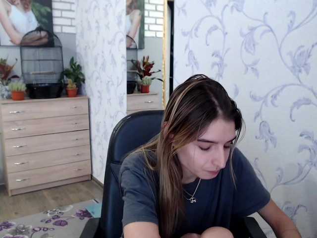 Трансляцияның скриншоттары springibabby