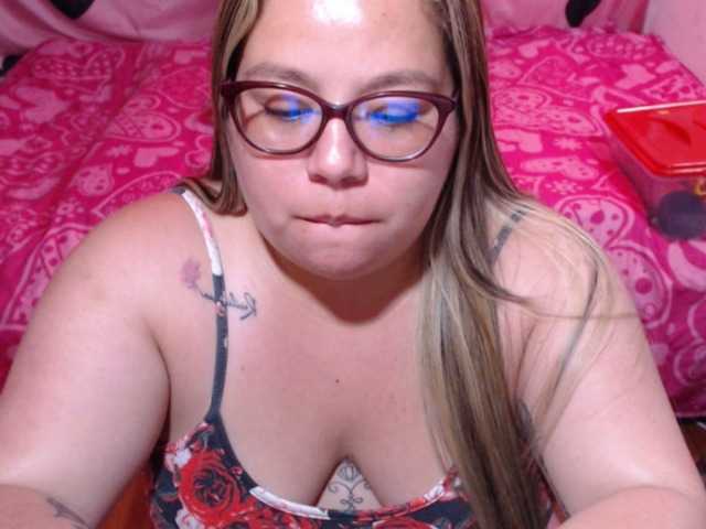 Трансляцияның скриншоттары squirtmachinx