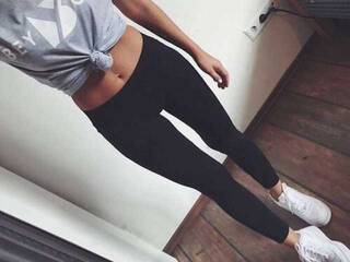 Эротикалық бейне чат SweeKatyS