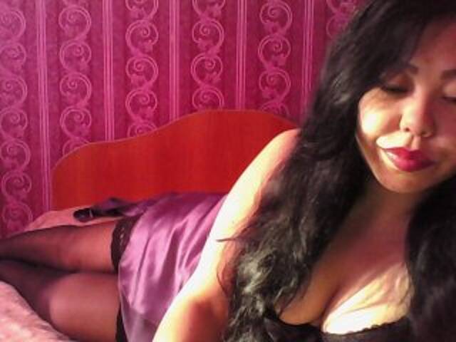 Трансляцияның скриншоттары Asiagirl30