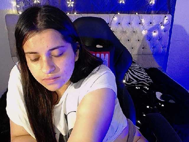 Трансляцияның скриншоттары tifanydaniel