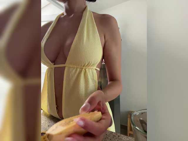 Трансляцияның скриншоттары Tinny111